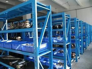 Kaltgewalzte mittlere Aufgaben-Racking-Stahlsysteme für Lager, industrielles Fach