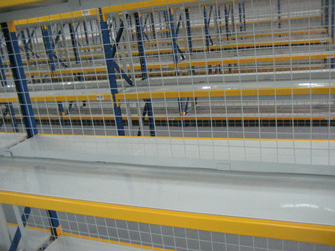 Adjustable 4 Tingkat Medium Duty Warehouse Storage Rack Barang Rak