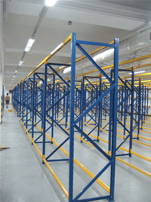 Weitgespannte mittlere Aufgabe, die Speicher-Regal-System des Lager-800kg/layer stark beansprucht