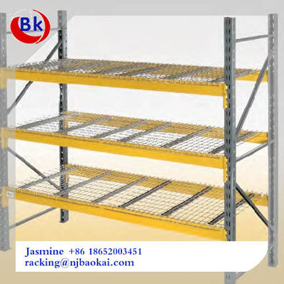 Bas-côté très étroit étroit de supports de palette de bas-côté étirant le défilement ligne par ligne sélectif de palette